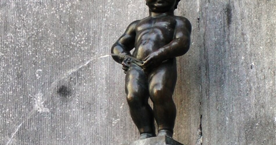 Belgie - Brusel - tzv. Manneken Pis,  čurající chlapeček