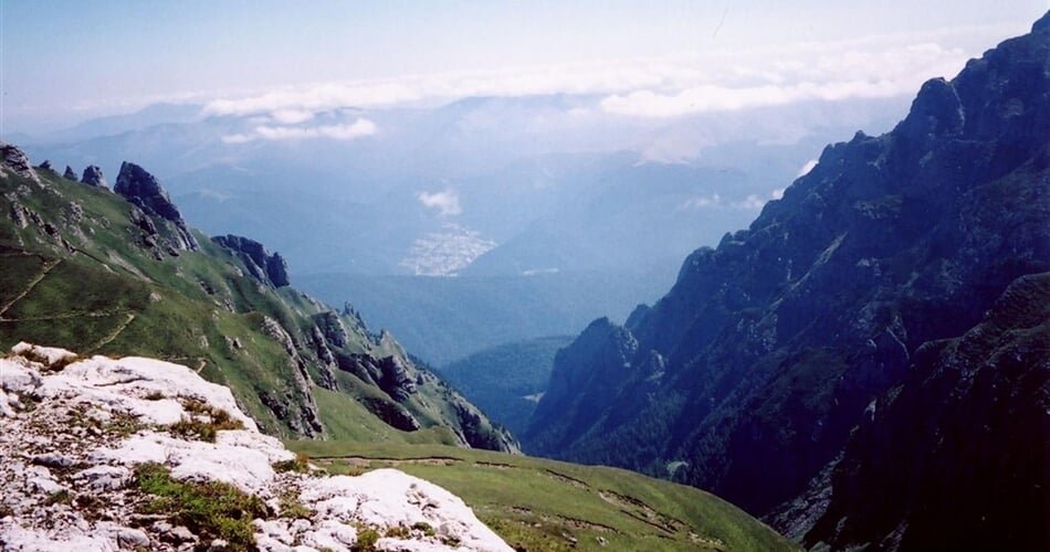Rumunsko - hory karpatského oblouku přímo lákají k turistice