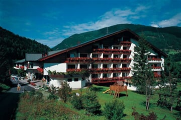 All inclusive golf - Bad Kleinkirchheim - hotel Kostmann - zkrácený pobyt / č.8112