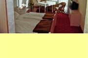Hotel Chadolt 11