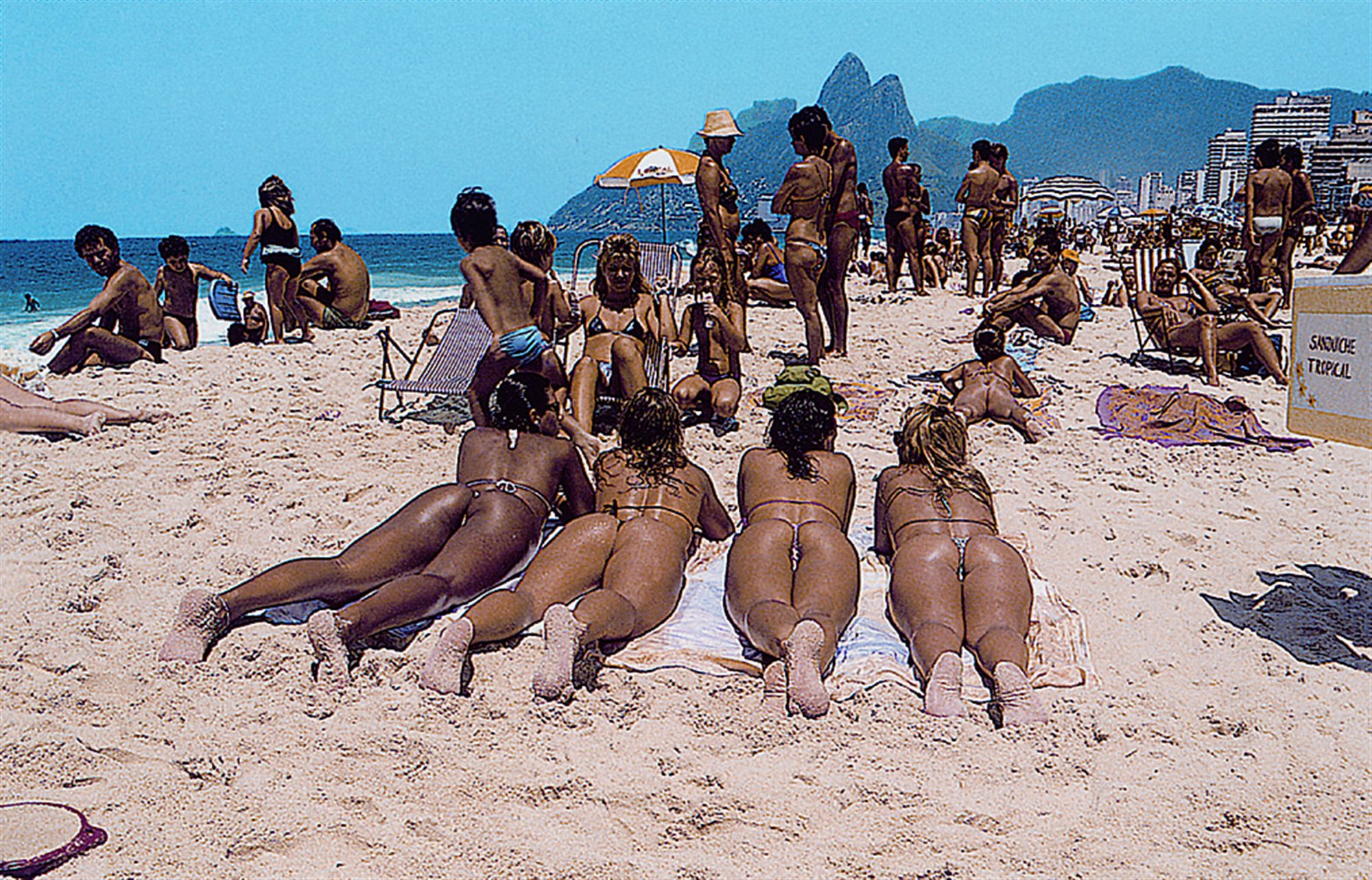 пляж с голыми в бразилии фото 87