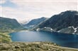 Norsko - Chata u jezera v údolí Ottadalen pod Dalsnibbou
