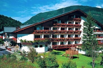 All inclusive golf - Bad Kleinkirchheim - hotel Kostmann - týdenní pobyt - AKCE / č.8151
