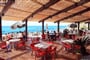 Hotel Grotticelle - restaurace na pláži