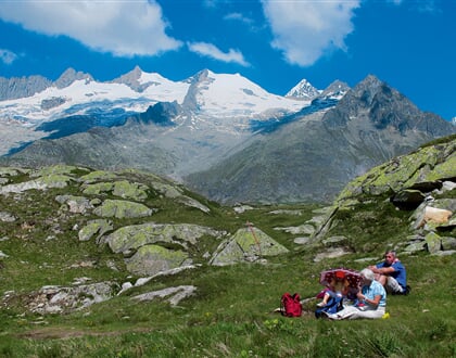 Svycarsko_Wallis_02