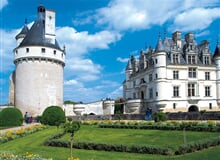 Nejkrásnější francouzské zahrady a levandulové slavnosti