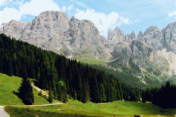 Rozmanité Dolomity - Alpe di Siusi, Brenta, Merano - bez nočních přejezdů