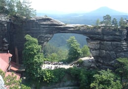 Českosaské Švýcarsko s výletem do Drážďan **+