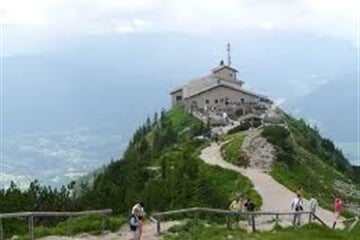 BERCHTESGADEN - historický vrchol Kehlstein ,,Orlí hnízdo” z Č. Budějovic (CKM)