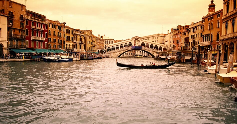 Zájezdy Itálie - Benátky - most Rialto