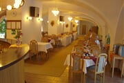 restaurace m
