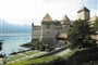 Švýcarsko - vodní hrad Chillon nad Ženevským jezerem