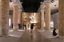 Itálie - Benátky - Bienále, výstavní prostory v rozsáhlých halách bývalého středověkého Arzenálu