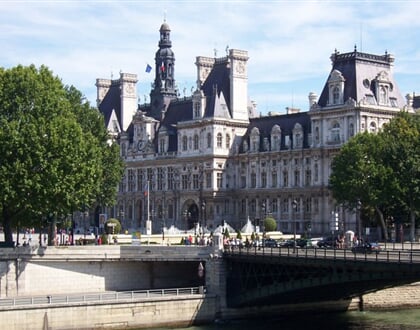 hotel - de - ville