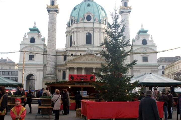 Advent v lázních Mosonmagyaróvár + Bratislava a Vídeň