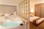 PRE - deluxe - suite - room