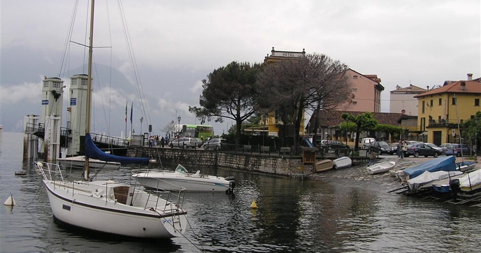 Itálie - Lombardie - městečko Bellagio na Lago di Como