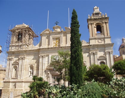Vittoriosa-06