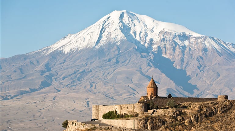 klášter CHOR VIRAP - Arménie