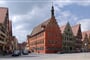 Německo - Dinkelsbühl - krásné domy s tzv. Deutsches Haus, typická německá renesance (Wiki free)