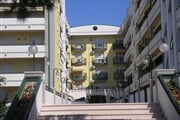 Colombo 1