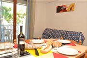 residence b6c8a767b68ef2a3c41dec76c51b8c6d