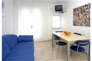 residence 440df3ade4696346deb064bda75b3df6