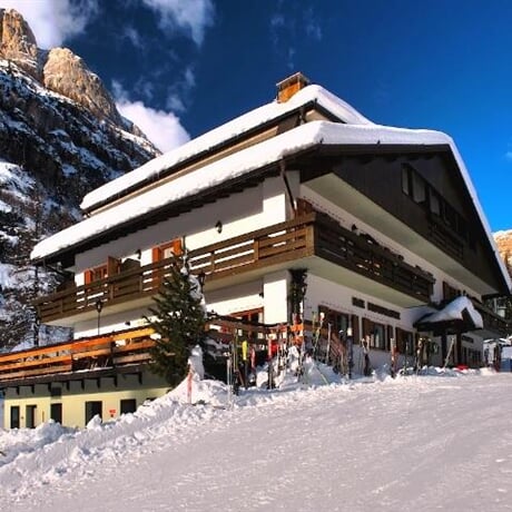 Hotel Baita Dovich *** – Malga Ciapela