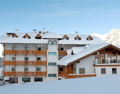 Hotel Cristallo, Passo San Pellegrino  (12)
