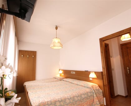 Hotel Gardenia, Isolaccia   (1)