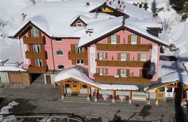 Hotel La Roccia *** - Passo Tonale