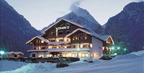 Hotel Tyrolia *** - Malga Ciapela