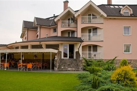 Veľký Meder, Hotel Orchidea – 5 denní Pobyt Harmónie