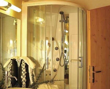 Sport Hotel Romantic Plaza, Madonna (4)