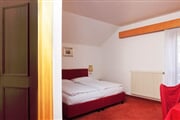 Alla Rocca hotel*** 06