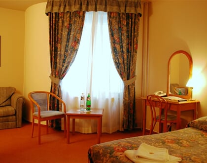 242_room_101