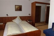 Matzelsdorferhof hotel*** 06