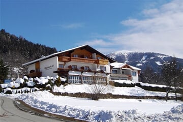 Korutany - hotel *** Matzelsdorferhof - Goldeck skipas v ceně / č.2266