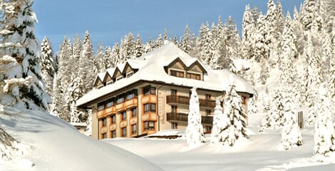 Nassfeld - Hotel Al Gallo Forcello se snídaní ***