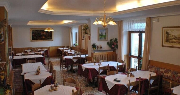 Hotel Lucia, Tesero (1)