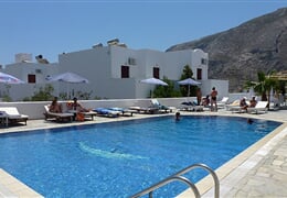 Kamari - Hotel Iris Boutique