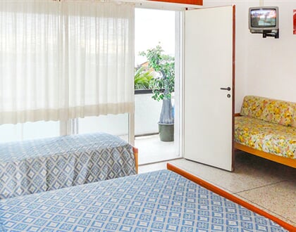 yachting_4_4_pEgqAuL