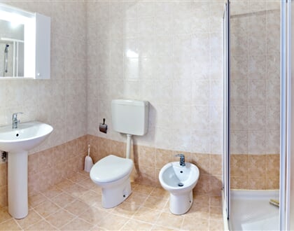 Caorle - Cristina bathroom 02