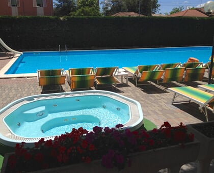 piscina-hotel-doge