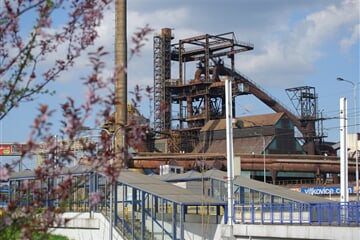 Sedm divů Slezska vlakem, Ostrava a Grossmannova vila a výlet za polskými divy  2026