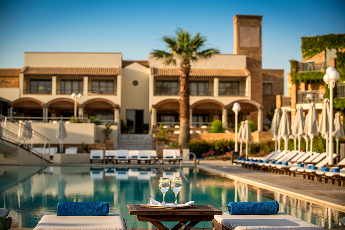 Bella beach hotel crete