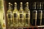 Francie -Provence - Stes Maries, Le Vin de Merde, víno filosofů