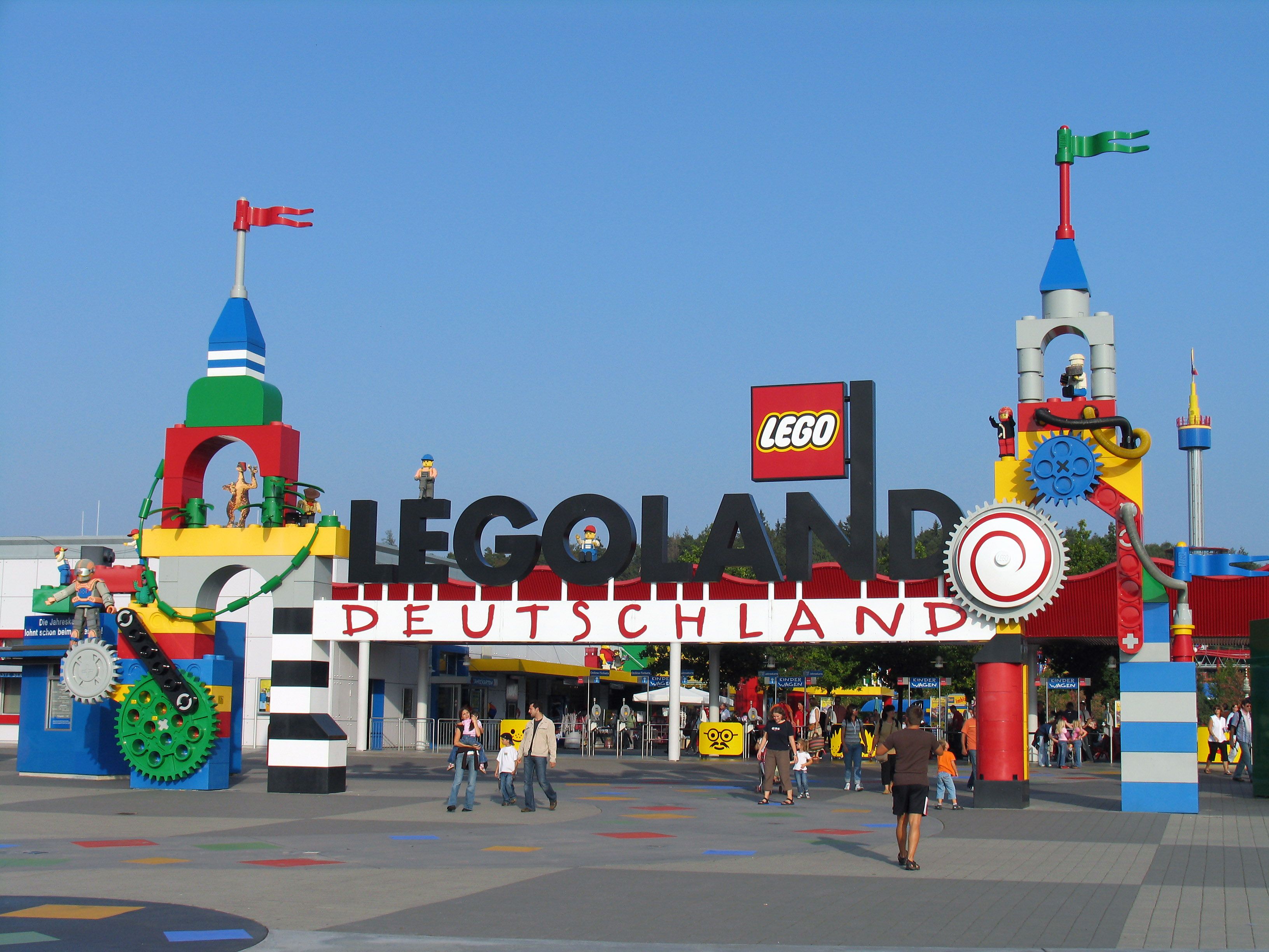 Legoland de Entrance