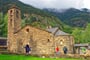 Andorra - La Cortinada - kostel Sant Martí, románský, 11.století, později upravován  (foto L.Zedníček)