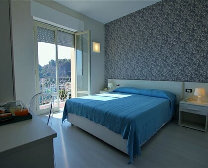 Hotel Baia Azzura_Taormina (1)